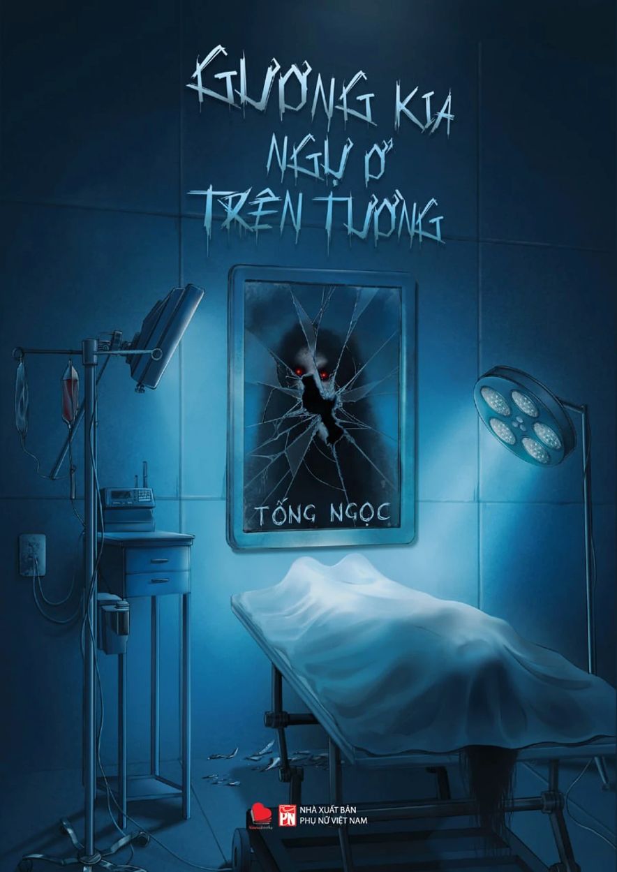 Gương Kia Ngự Ở Tr&ecirc;n Tường